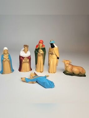 Vintage Art Plastics Nativity Figures - 6 Pieces - Three Kings ++ Hong Kong #764
